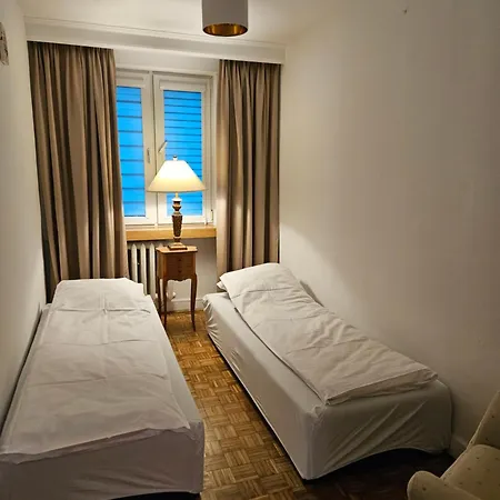 Apartament Milanowek Daire *